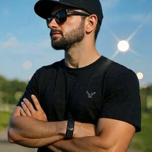 Meet your Posher, Todd